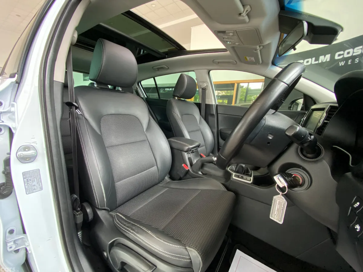 Kia Sportage SUV, Diesel, 2016, White