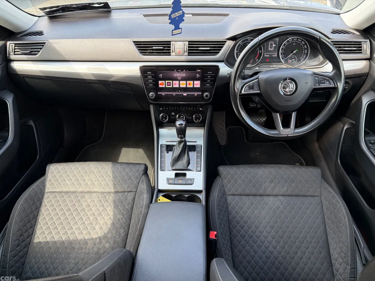 Skoda Superb Saloon, Diesel, 2021, Grey