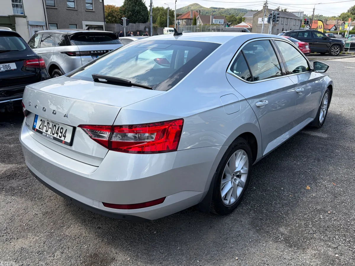 Skoda Superb Saloon, Diesel, 2021, Grey
