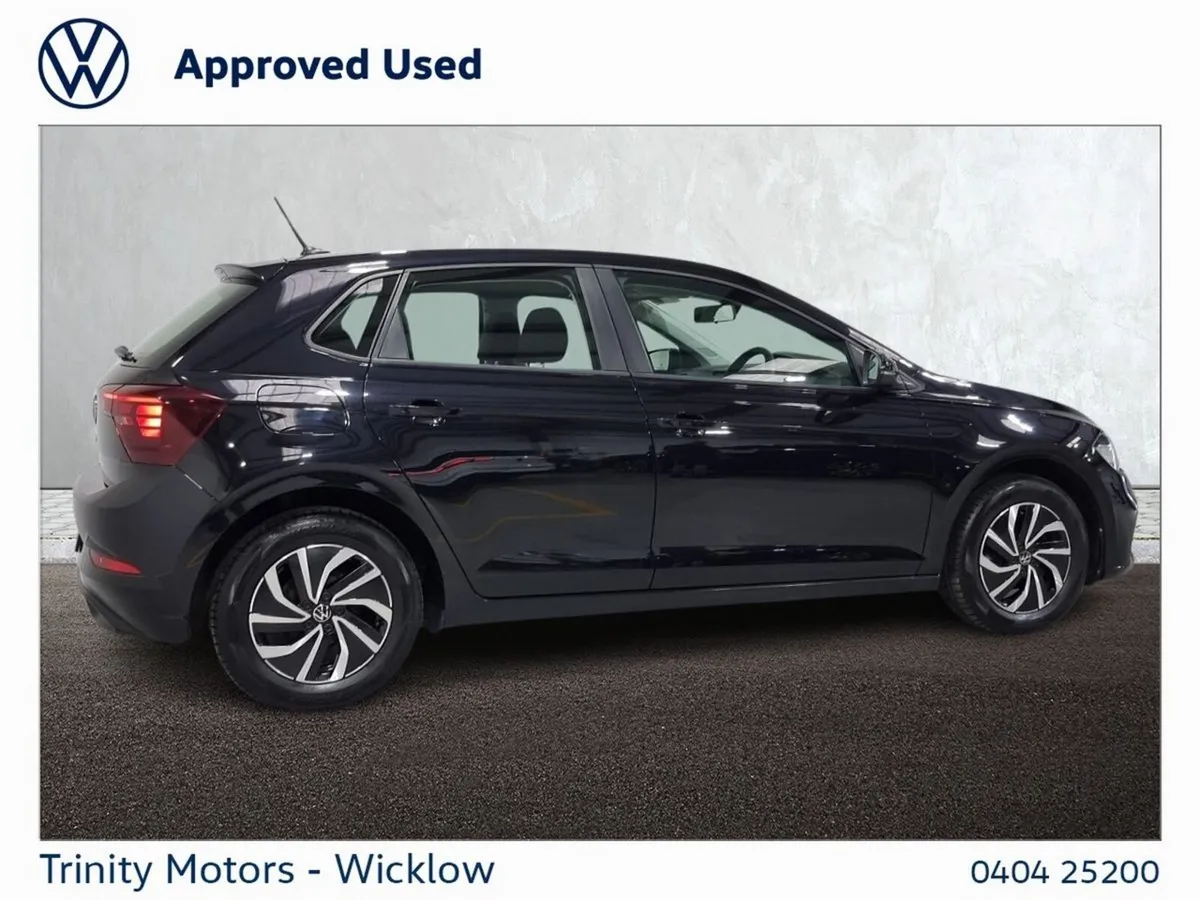 Volkswagen Polo Hatchback, Petrol, 2022, Black