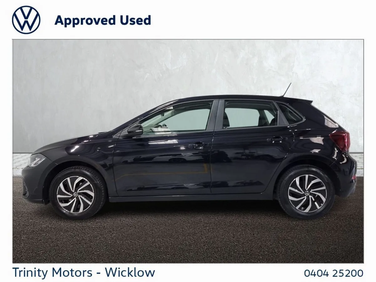 Volkswagen Polo Hatchback, Petrol, 2022, Black