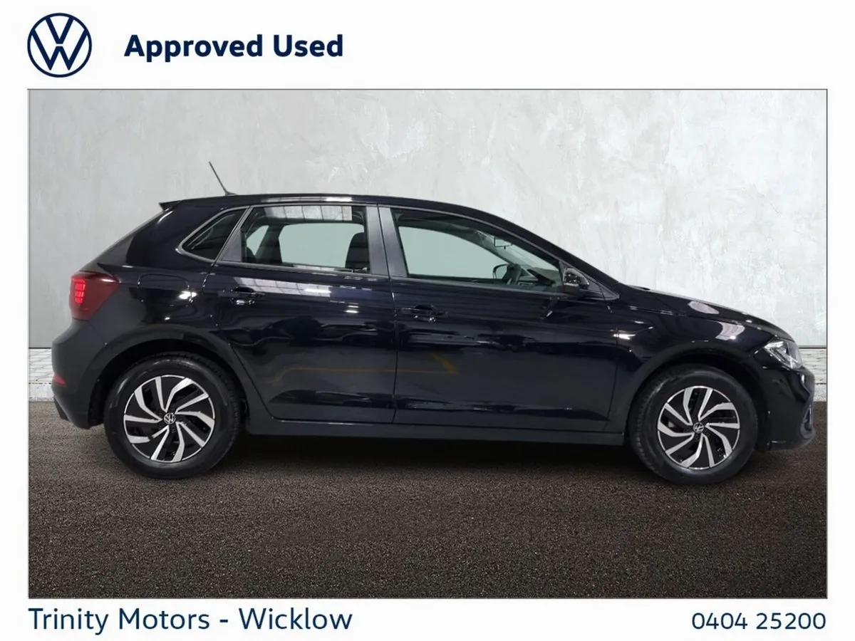 Volkswagen Polo Hatchback, Petrol, 2022, Black
