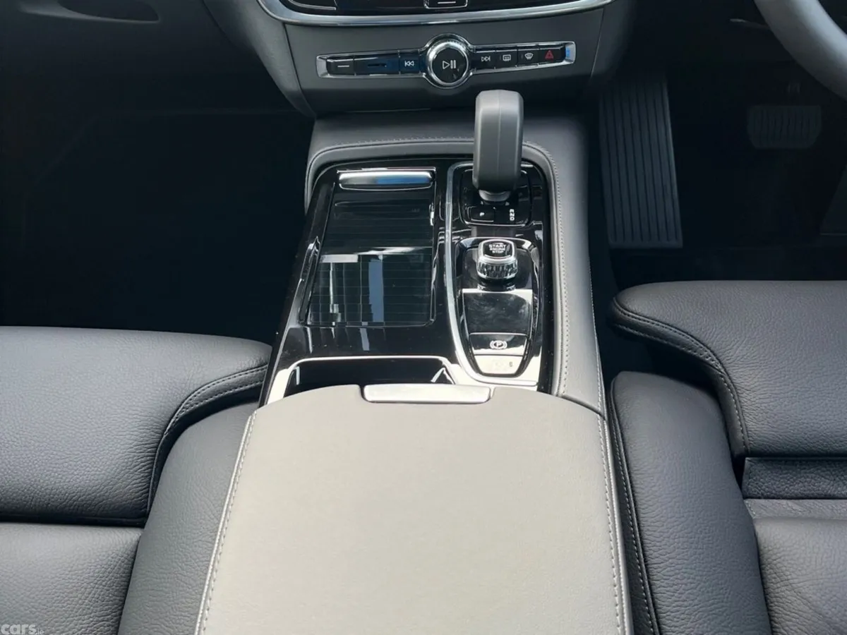 Volvo V90 Estate, Petrol Plug-in Hybrid, 2026, Grey