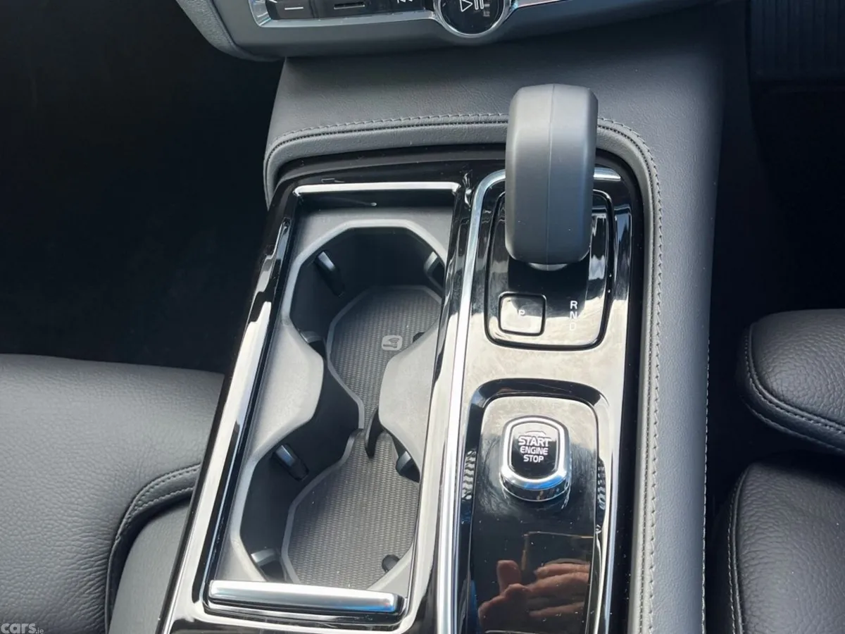 Volvo V90 Estate, Petrol Plug-in Hybrid, 2026, Grey