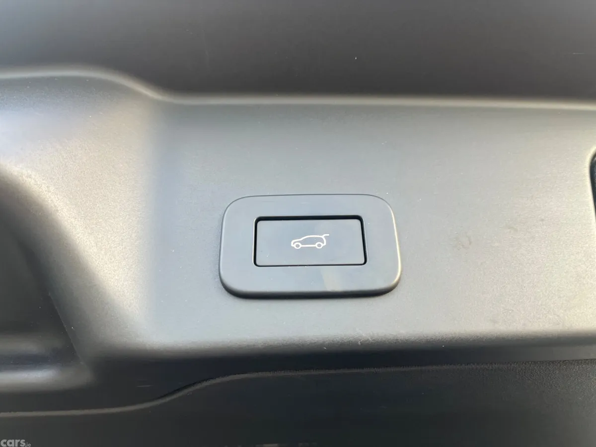 Land Rover Range Rover Evoque SUV, Petrol Plug-in Hybrid, 2023, Black