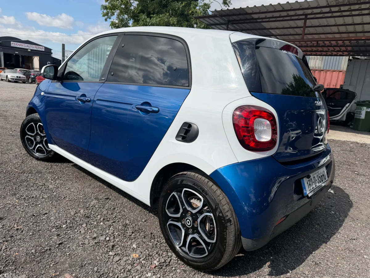 Smart Forfour Hatchback, Petrol, 2017, Blue