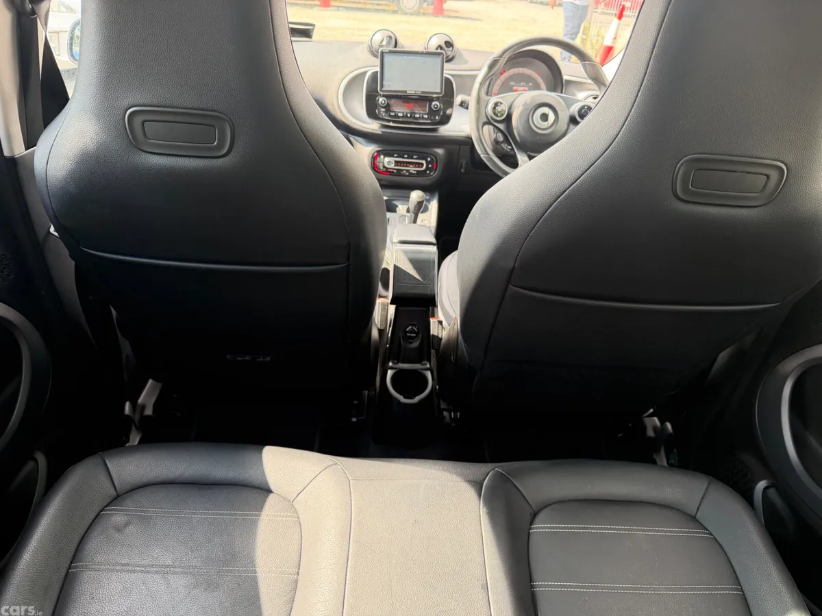 Smart Forfour Hatchback, Petrol, 2017, Blue