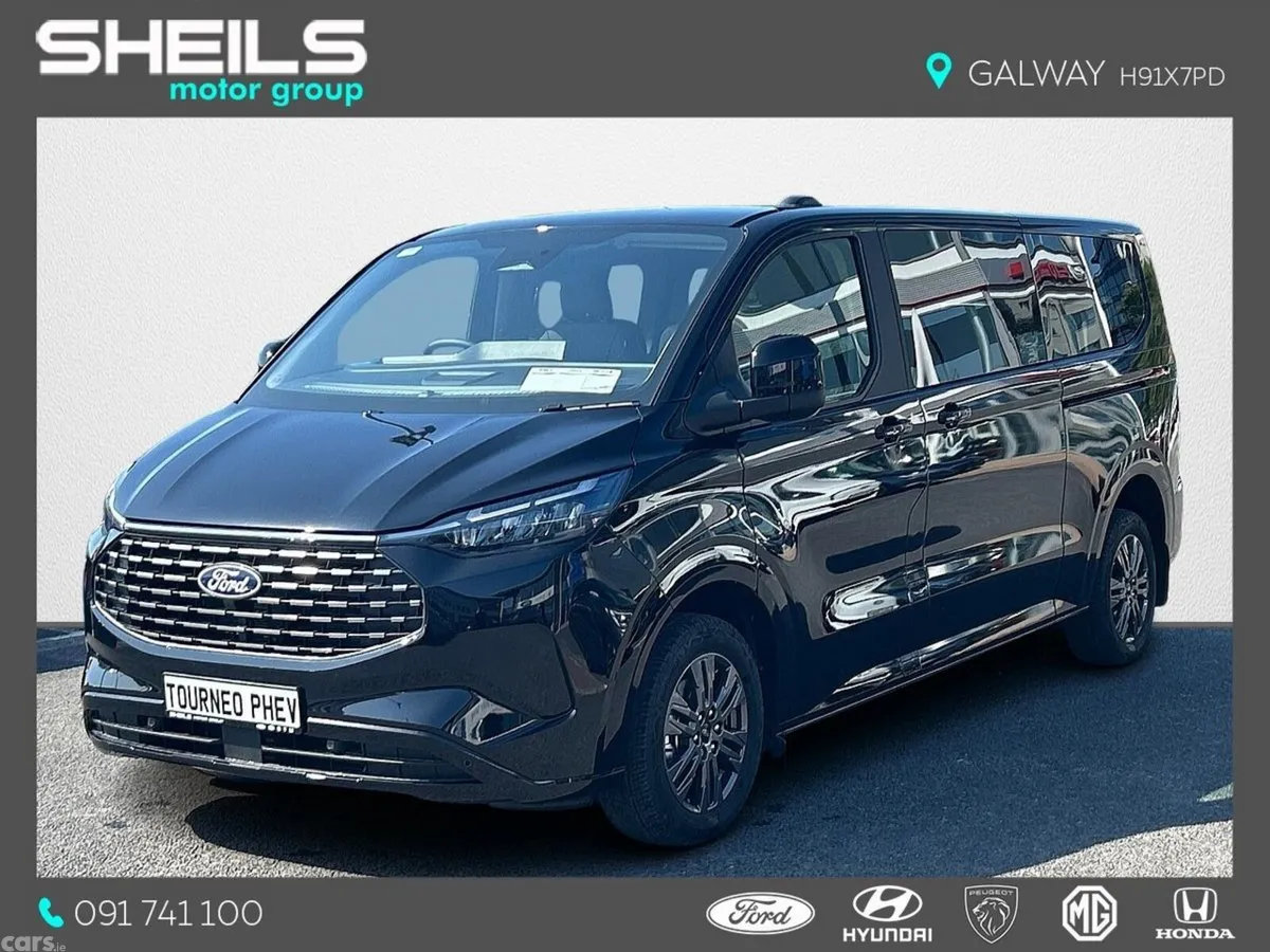 Ford Tourneo Custom MPV, Petrol Plug-in Hybrid, 2026, Black
