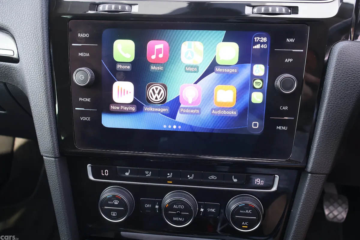 Volkswagen Golf Estate, Petrol, 2018, Grey