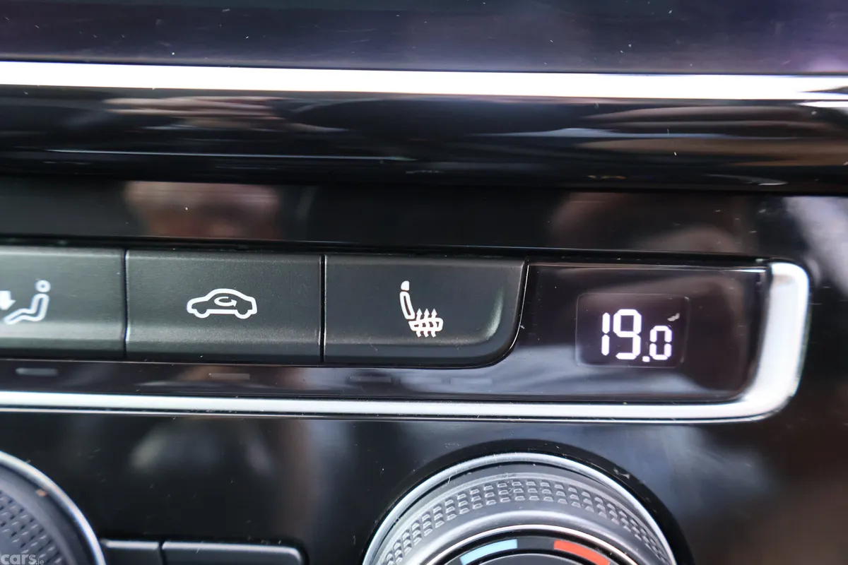Volkswagen Golf Estate, Petrol, 2018, Grey
