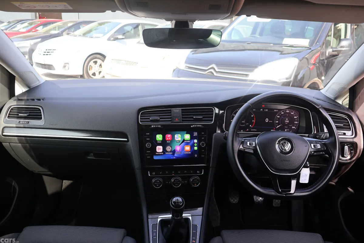 Volkswagen Golf Estate, Petrol, 2018, Grey