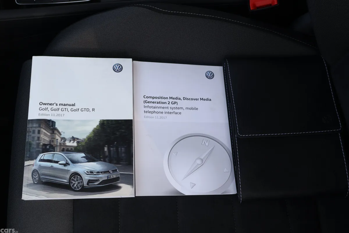 Volkswagen Golf Estate, Petrol, 2018, Grey