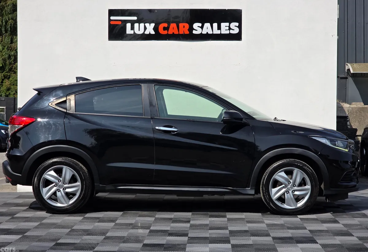 Honda HR-V SUV, Petrol, 2020, Black