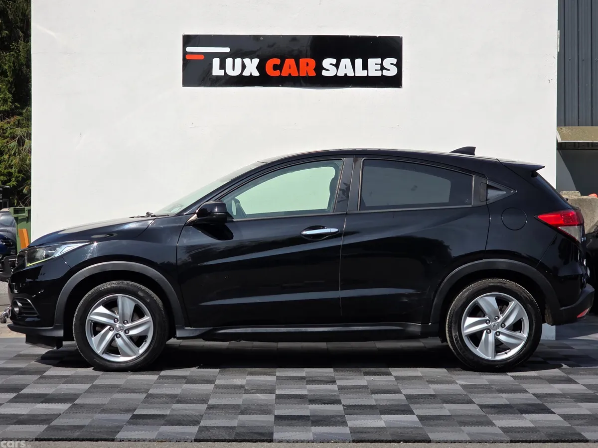 Honda HR-V SUV, Petrol, 2020, Black
