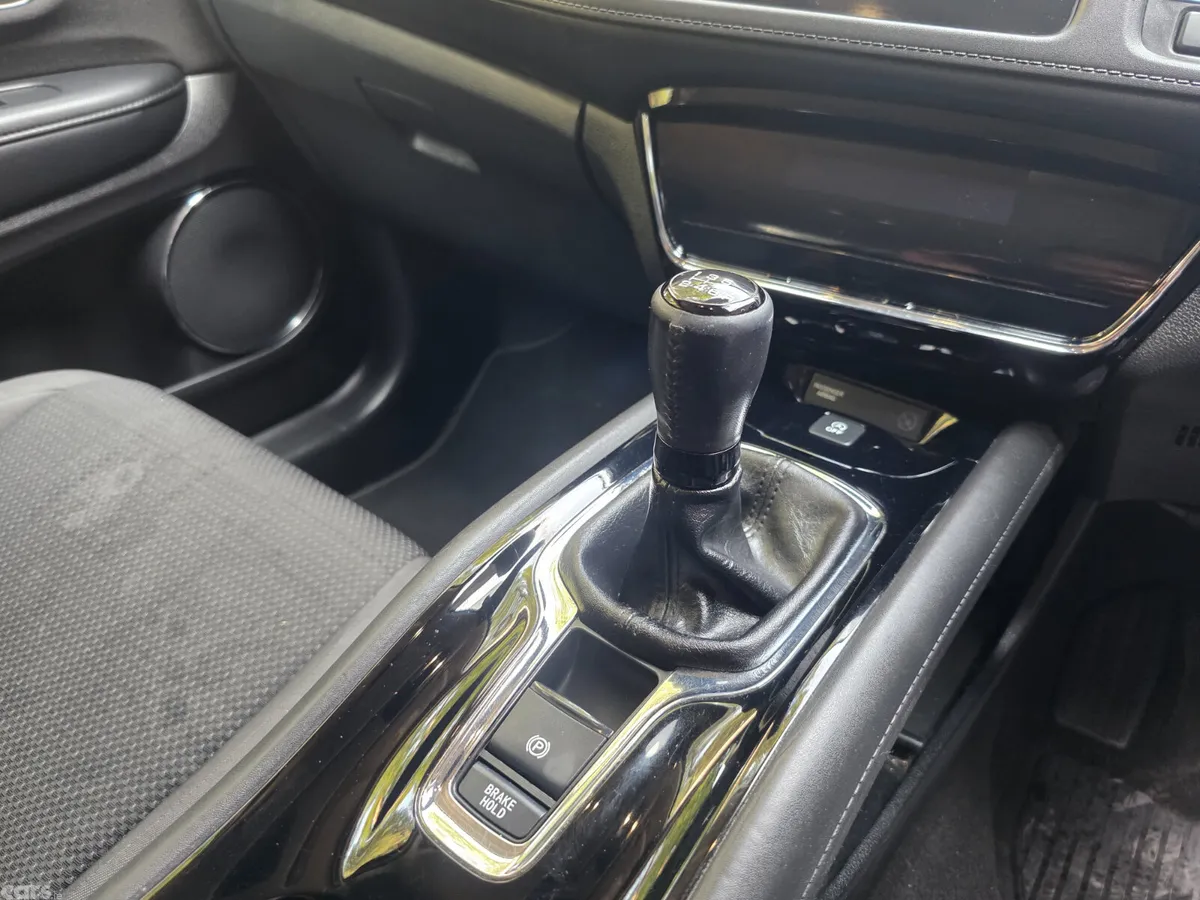 Honda HR-V SUV, Petrol, 2020, Black