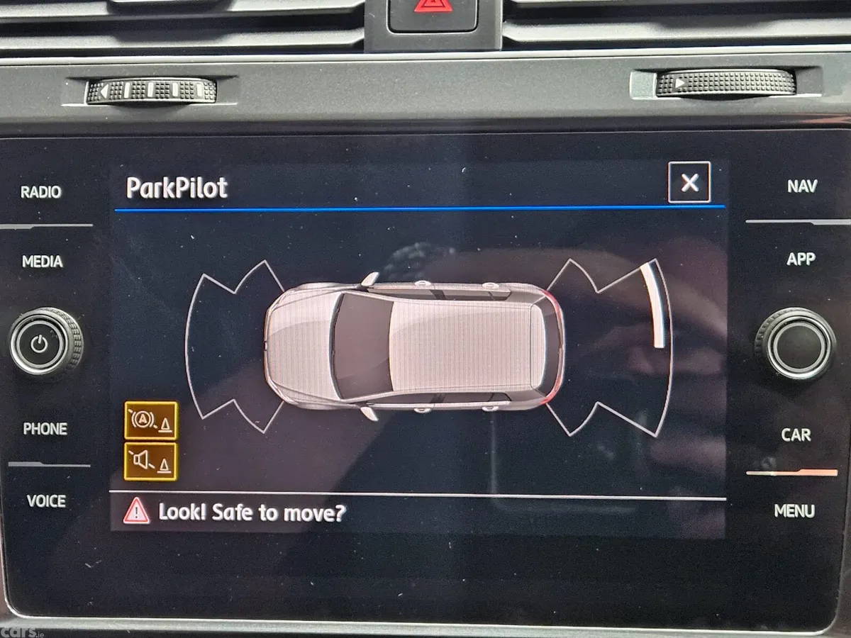 Volkswagen Golf Hatchback, Diesel, 2019, Red