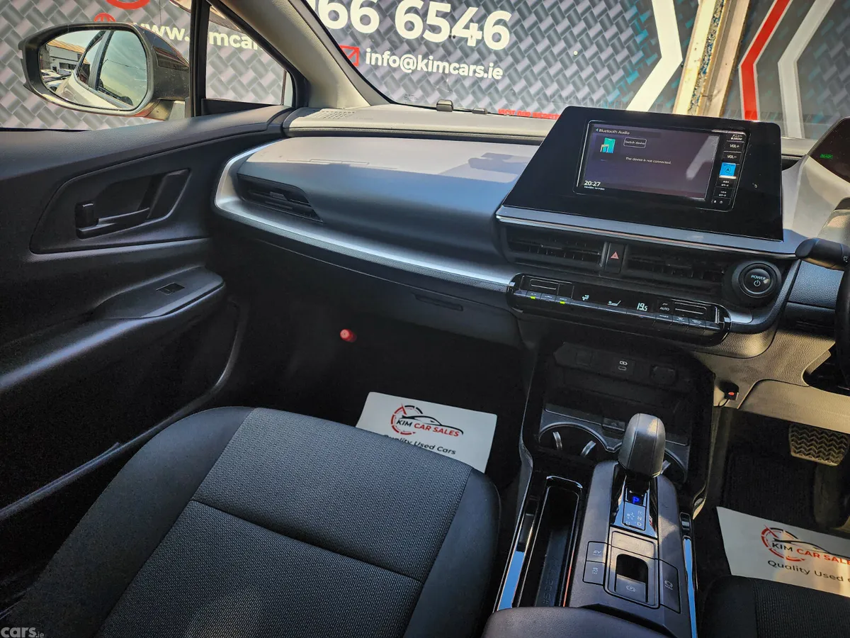 Toyota Prius Hatchback, Petrol Hybrid, 2023, White