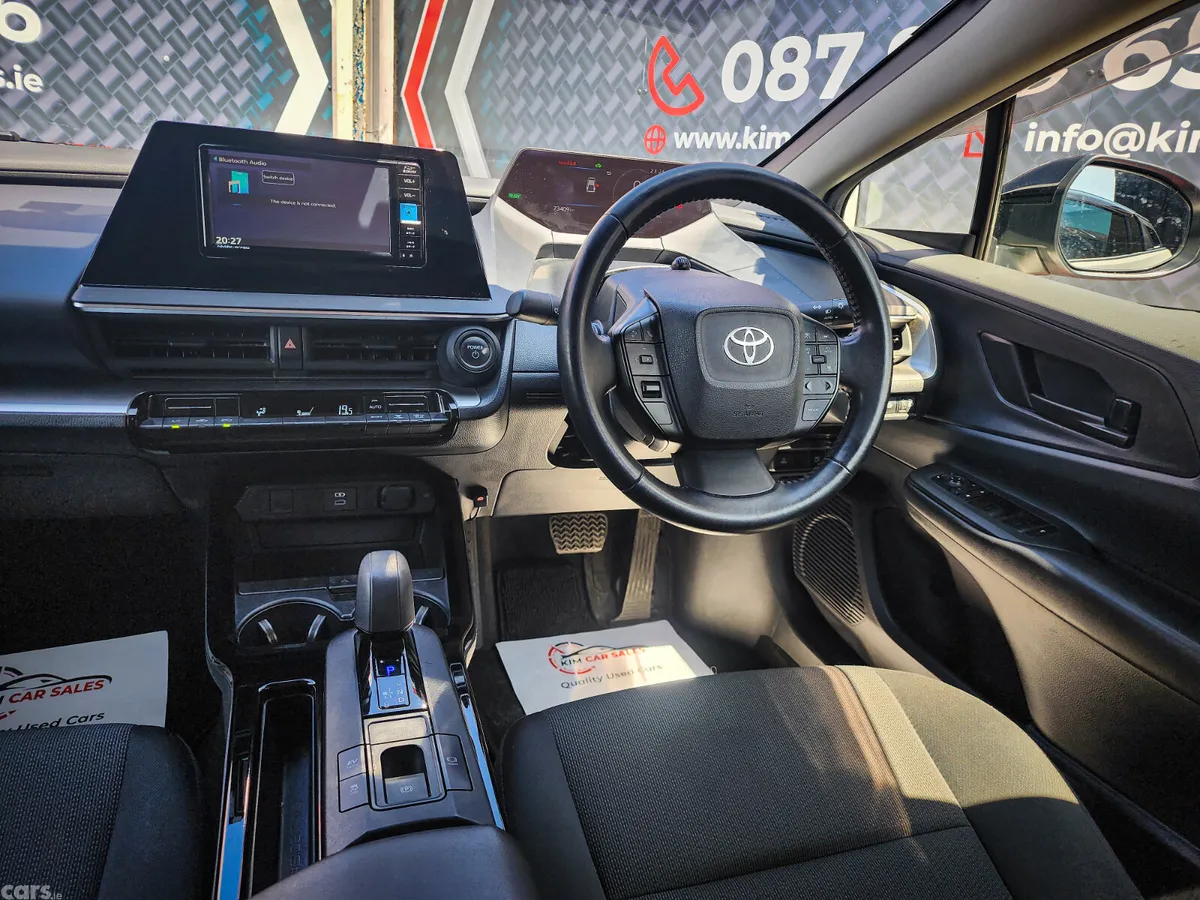 Toyota Prius Hatchback, Petrol Hybrid, 2023, White