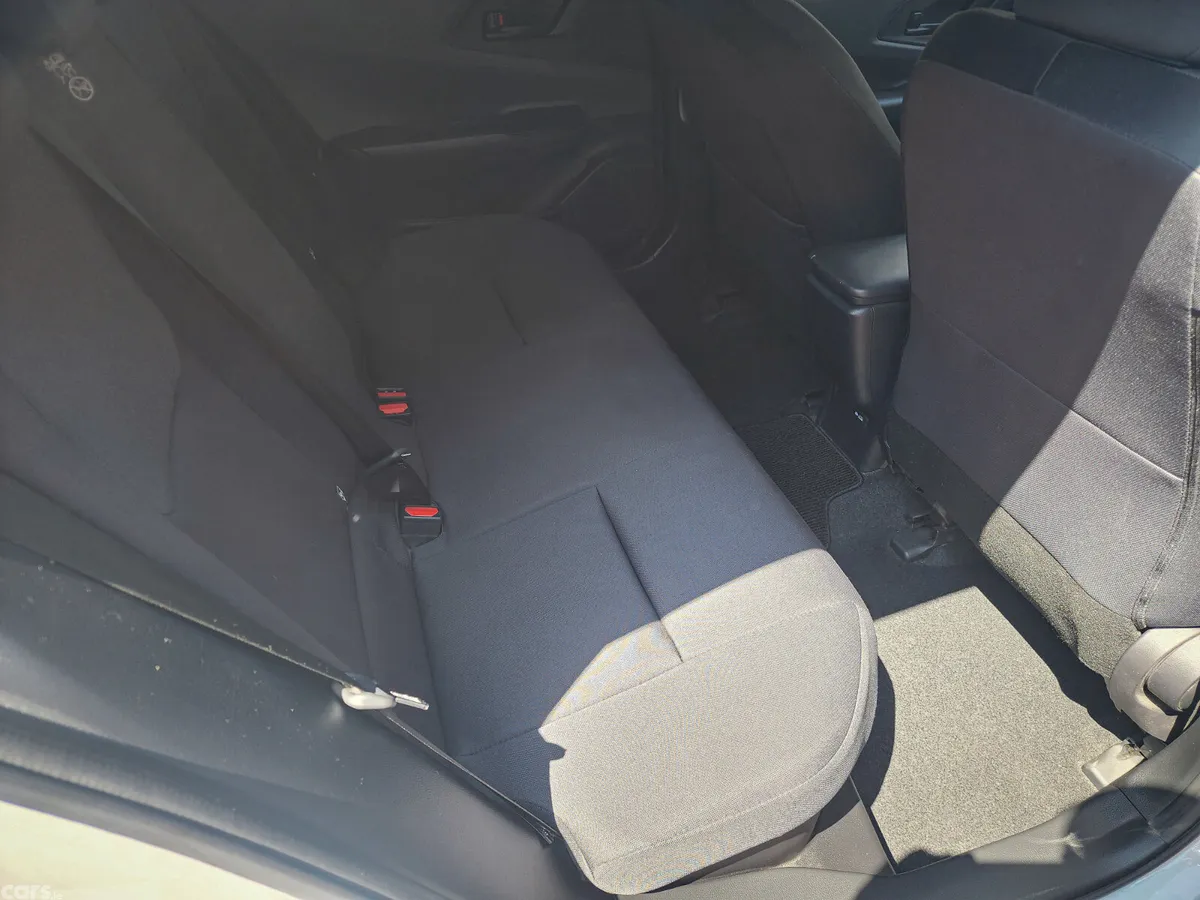 Toyota Prius Hatchback, Petrol Hybrid, 2023, White