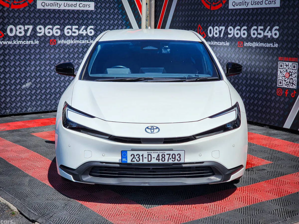 Toyota Prius Hatchback, Petrol Hybrid, 2023, White