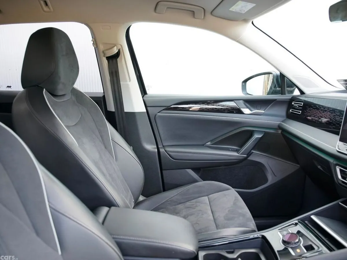 Volkswagen Tiguan SUV, Diesel, 2024, Black