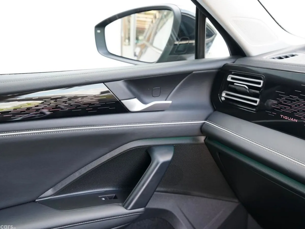 Volkswagen Tiguan SUV, Diesel, 2024, Black