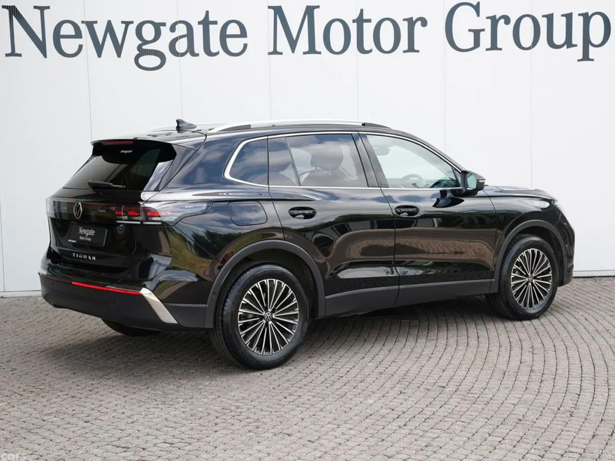 Volkswagen Tiguan SUV, Diesel, 2024, Black