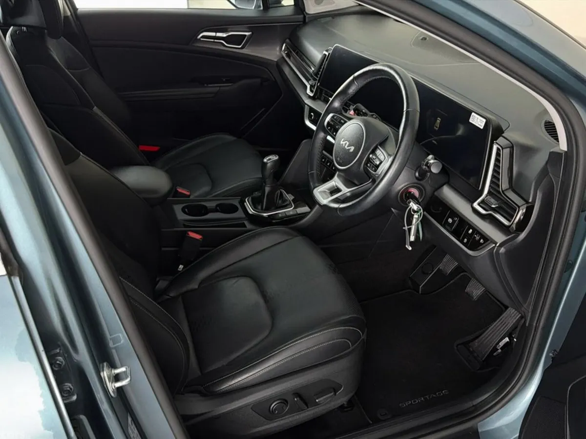 Kia Sportage SUV, Diesel, 2024, Grey