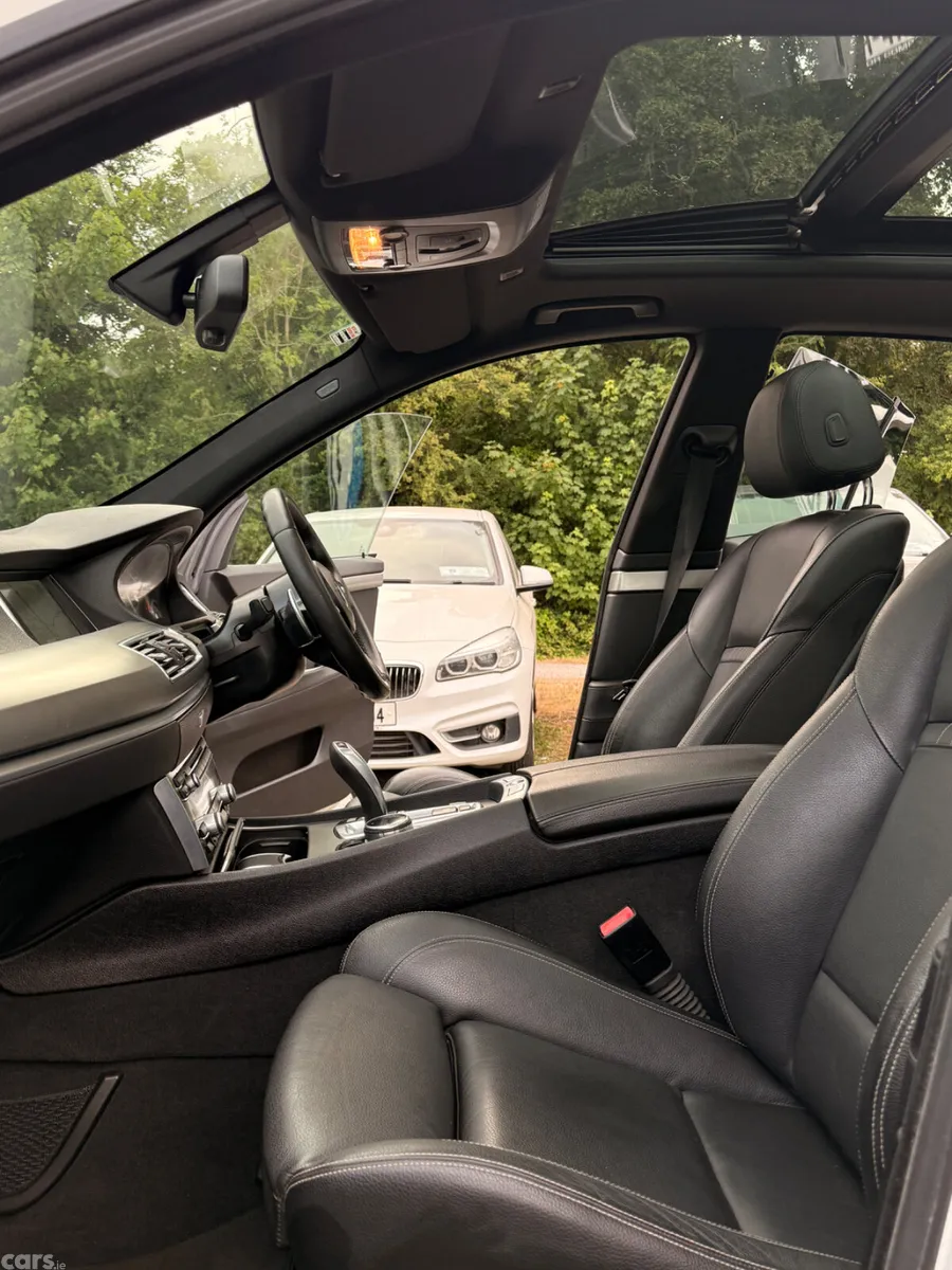 BMW 5-Series Hatchback, Diesel, 2014, White