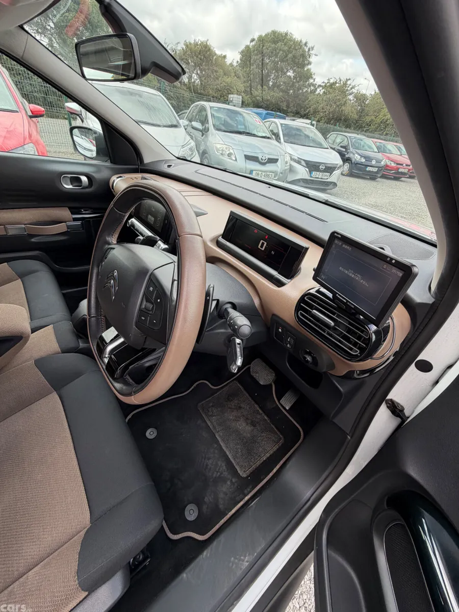 Citroen C4 Cactus Hatchback, Petrol, 2017, White