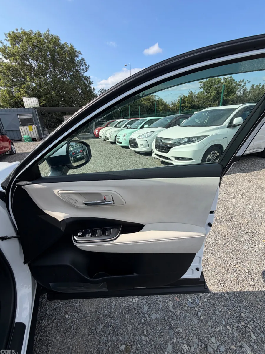 Toyota Crown Saloon, Petrol Hybrid, 2024, White
