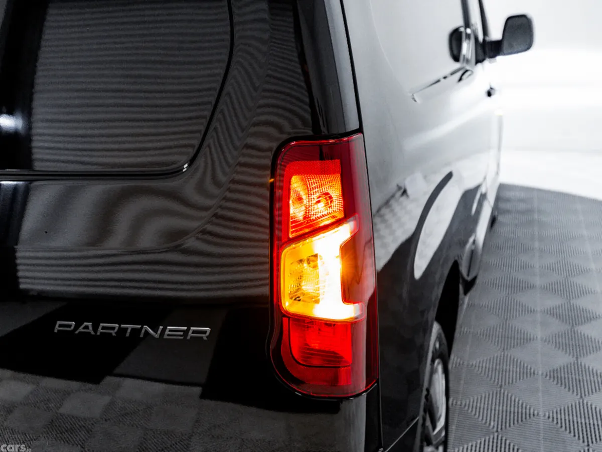 Peugeot Partner Van, Diesel, 2026, Black