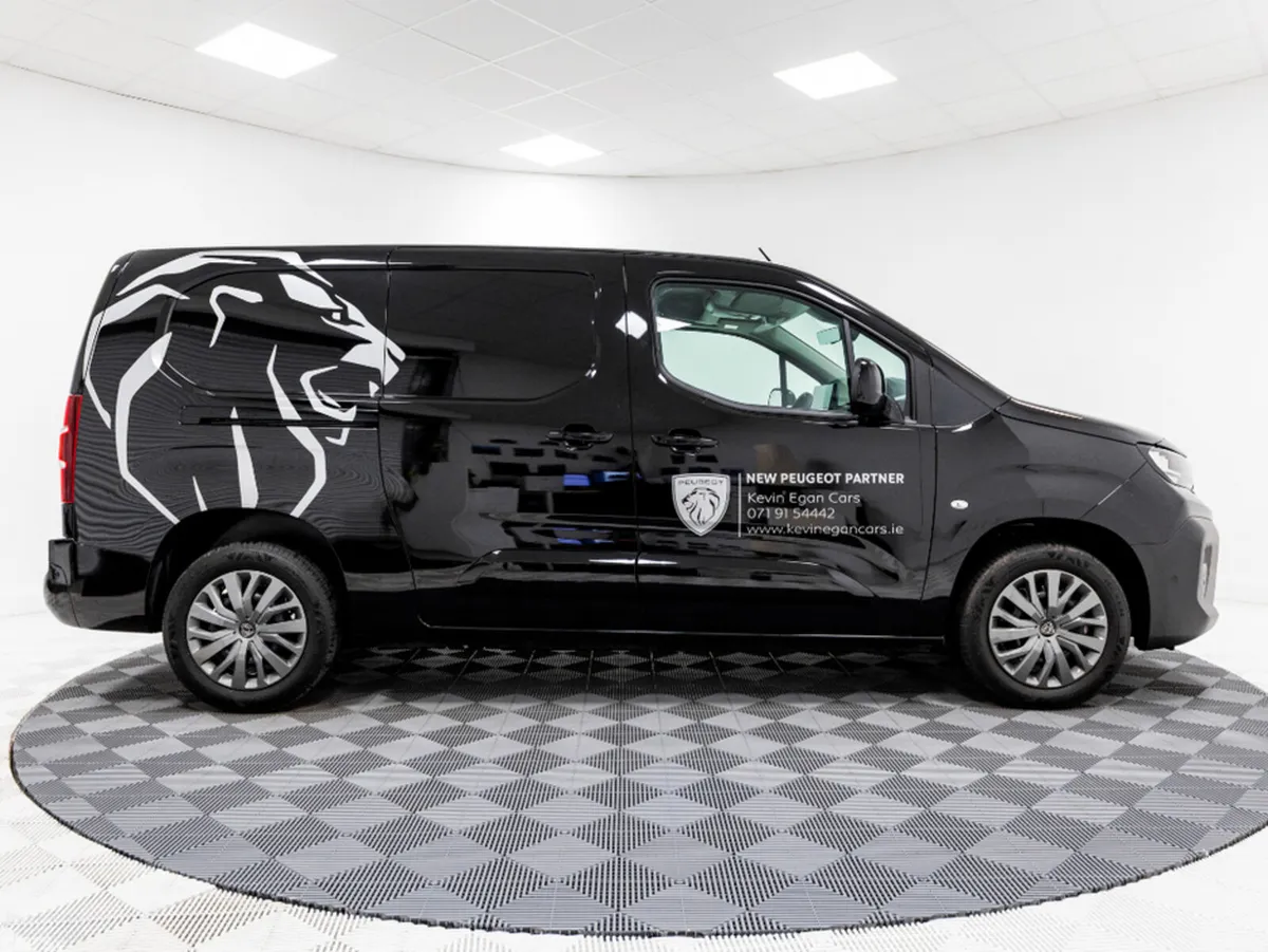 Peugeot Partner Van, Diesel, 2026, Black