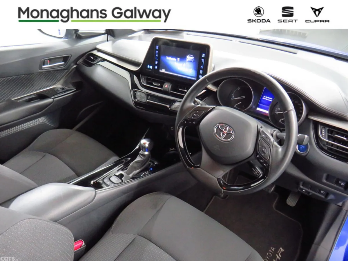 Toyota C-HR Hatchback, Petrol Hybrid, 2019, Blue