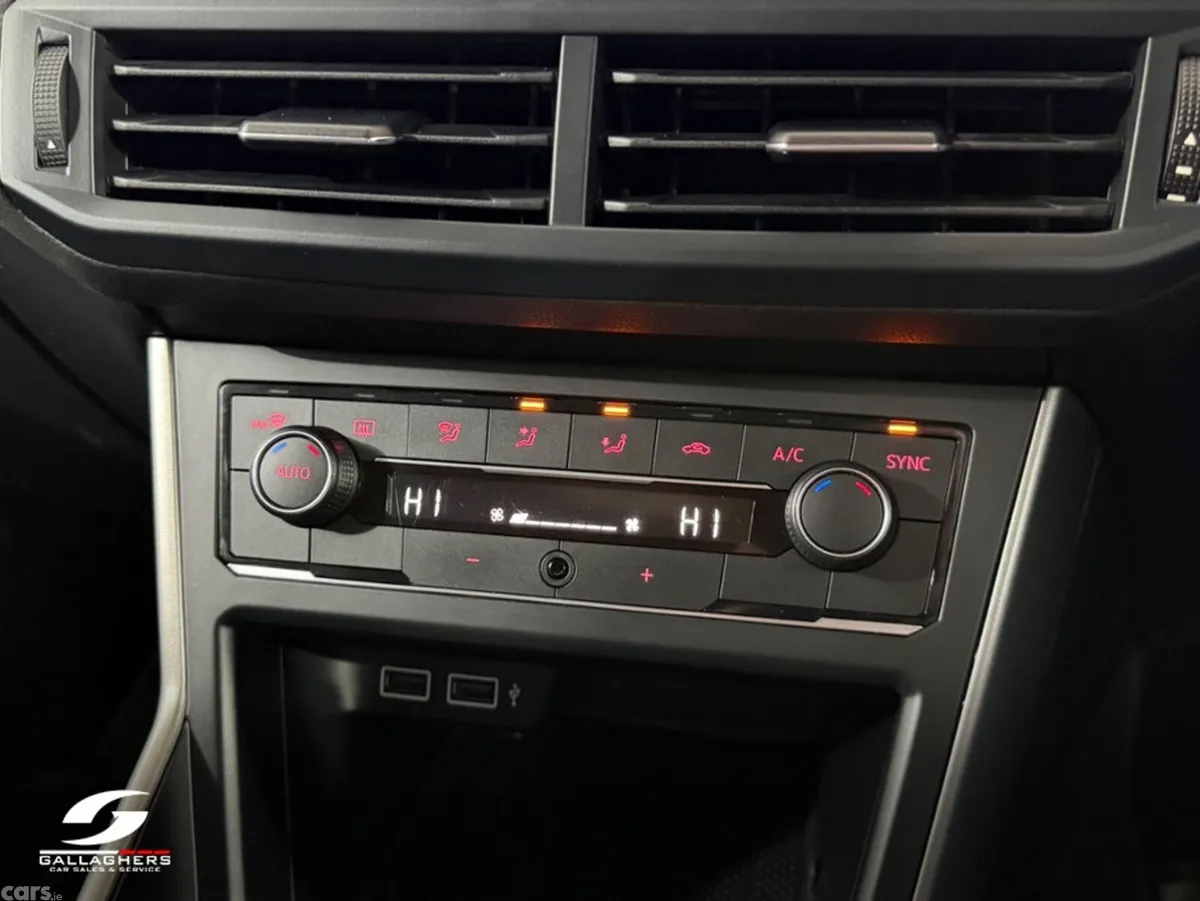 Volkswagen Polo Hatchback, Petrol, 2019, Black