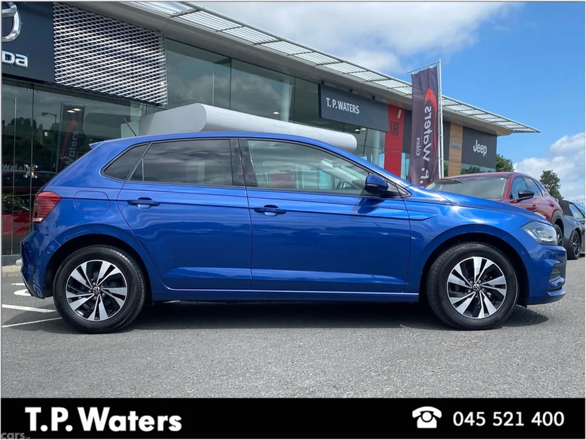 Volkswagen Polo Hatchback, Petrol, 2021, Blue