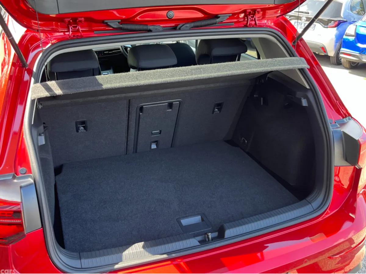Volkswagen Golf Hatchback, Diesel, 2024, Red