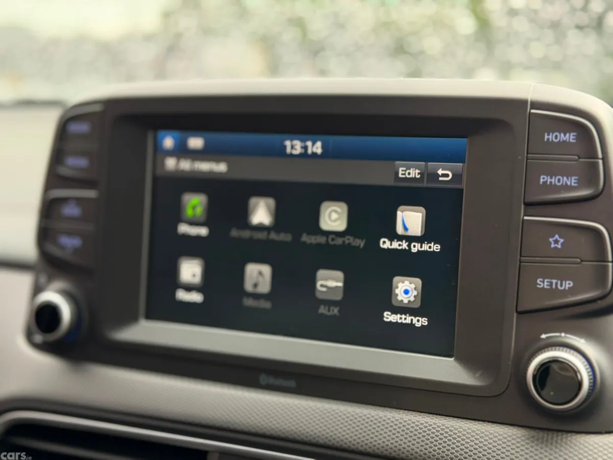 Hyundai KONA MPV, Petrol, 2019, Red