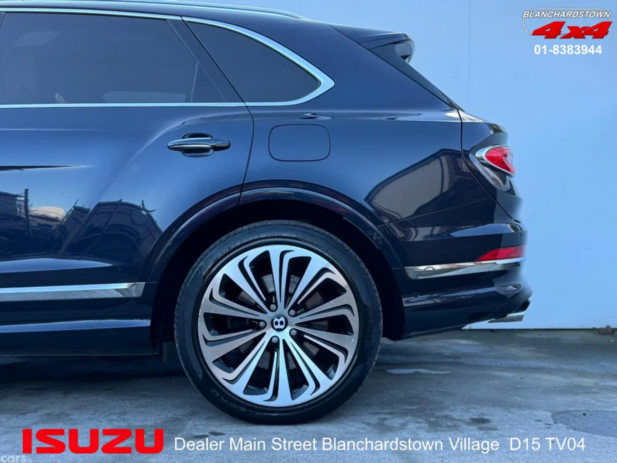 Bentley Bentayga Estate, Petrol Plug-in Hybrid, 2022, Blue