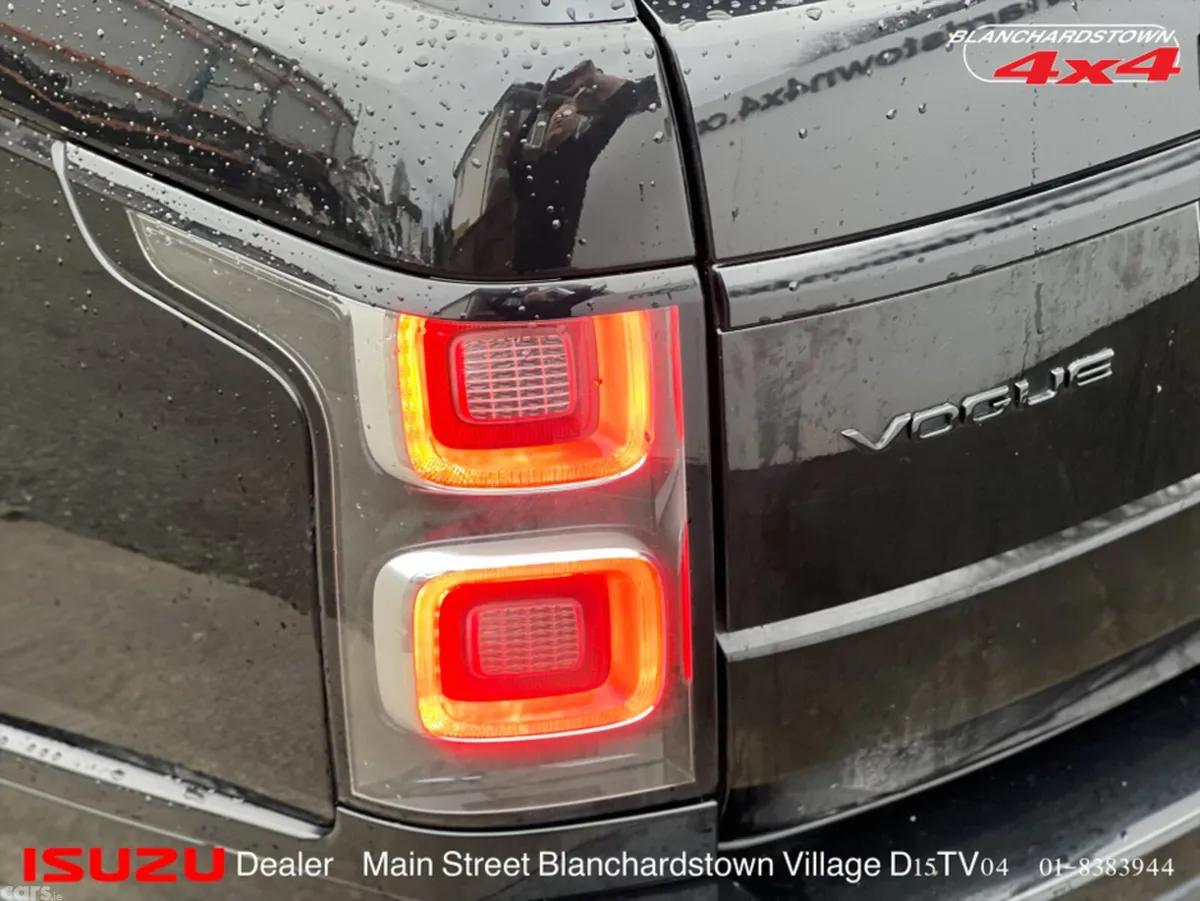 Land Rover Range Rover Estate, Diesel, 2019, Black