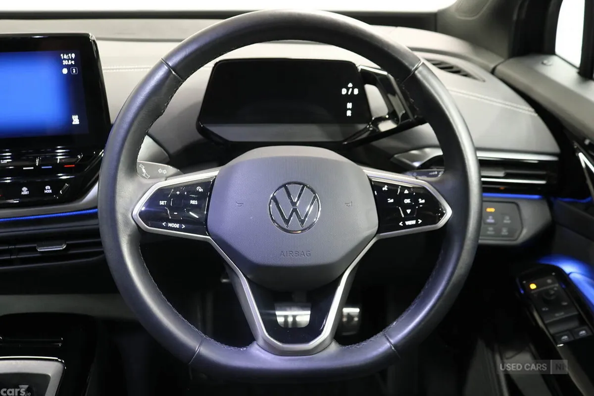 Volkswagen ID.4 SUV, Electric, 2023, Black