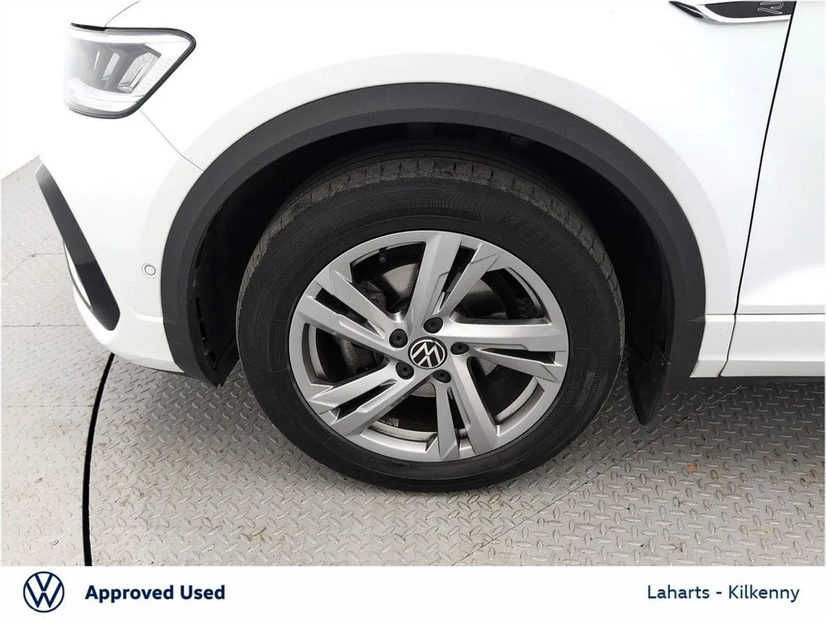 Volkswagen T-Roc SUV, Petrol, 2023, White