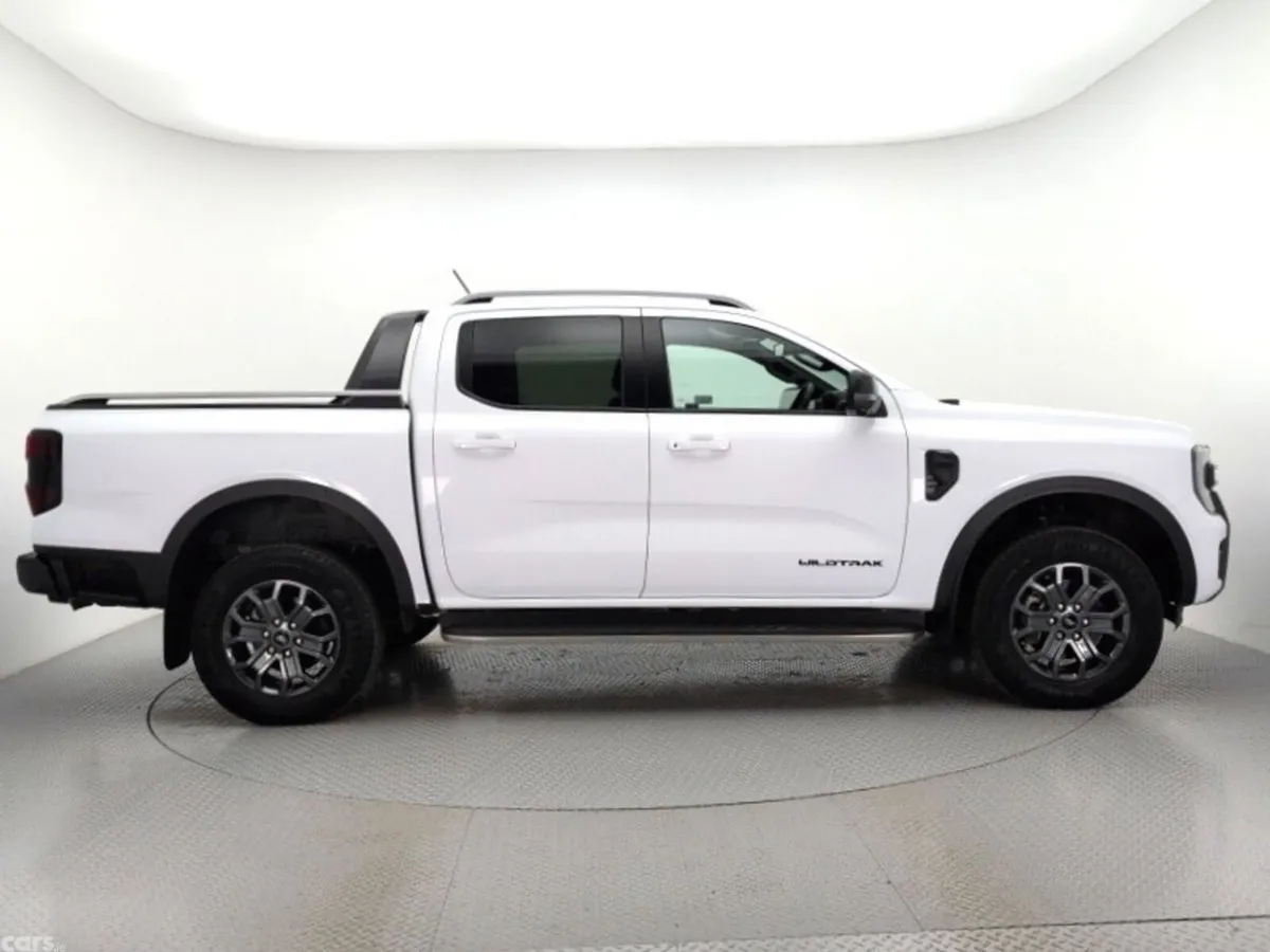 Ford Ranger MPV, Diesel, 2024, White