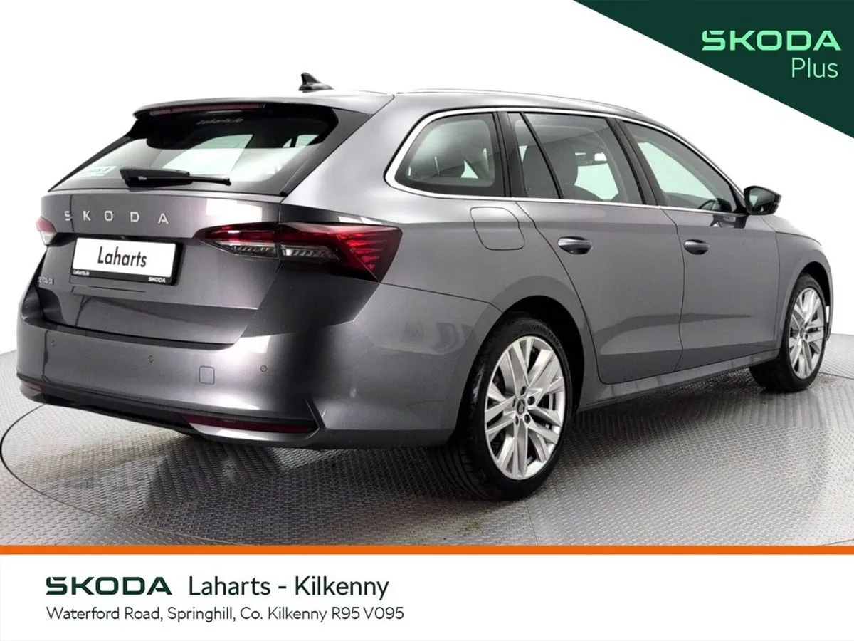 Skoda Octavia Estate, Diesel, 2026, Grey