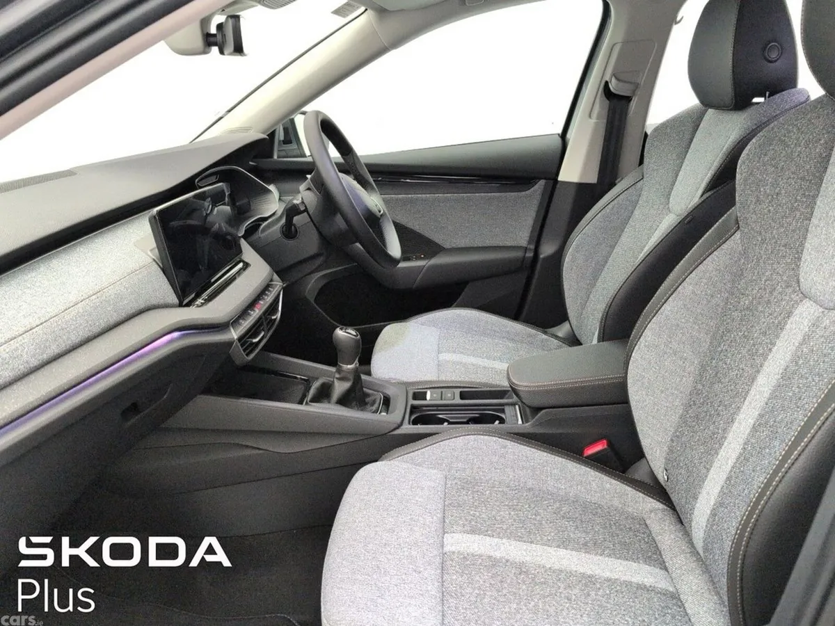 Skoda Octavia Estate, Diesel, 2026, Grey