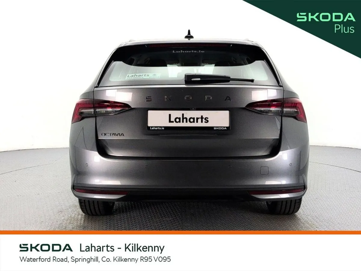 Skoda Octavia Estate, Diesel, 2026, Grey