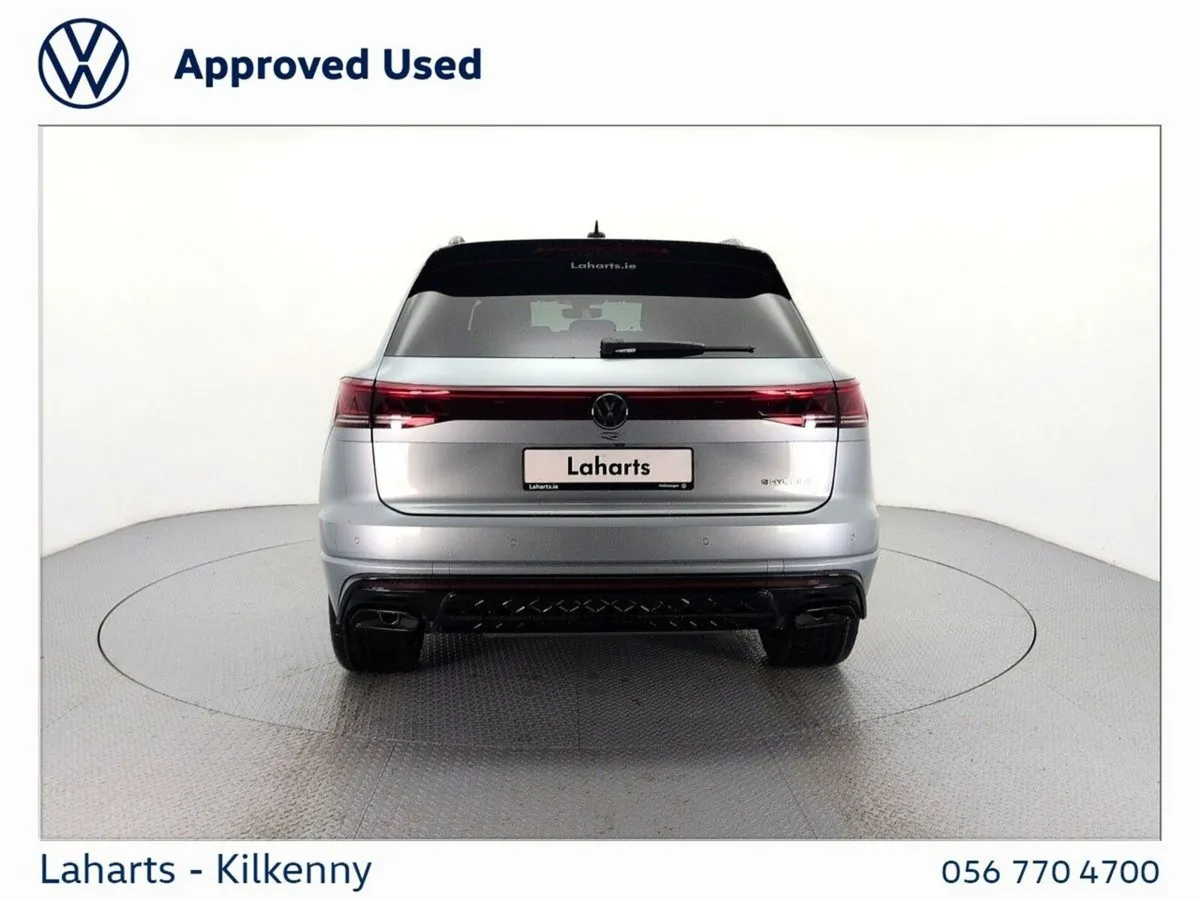 Volkswagen Touareg SUV, Petrol Plug-in Hybrid, 2026, Silver