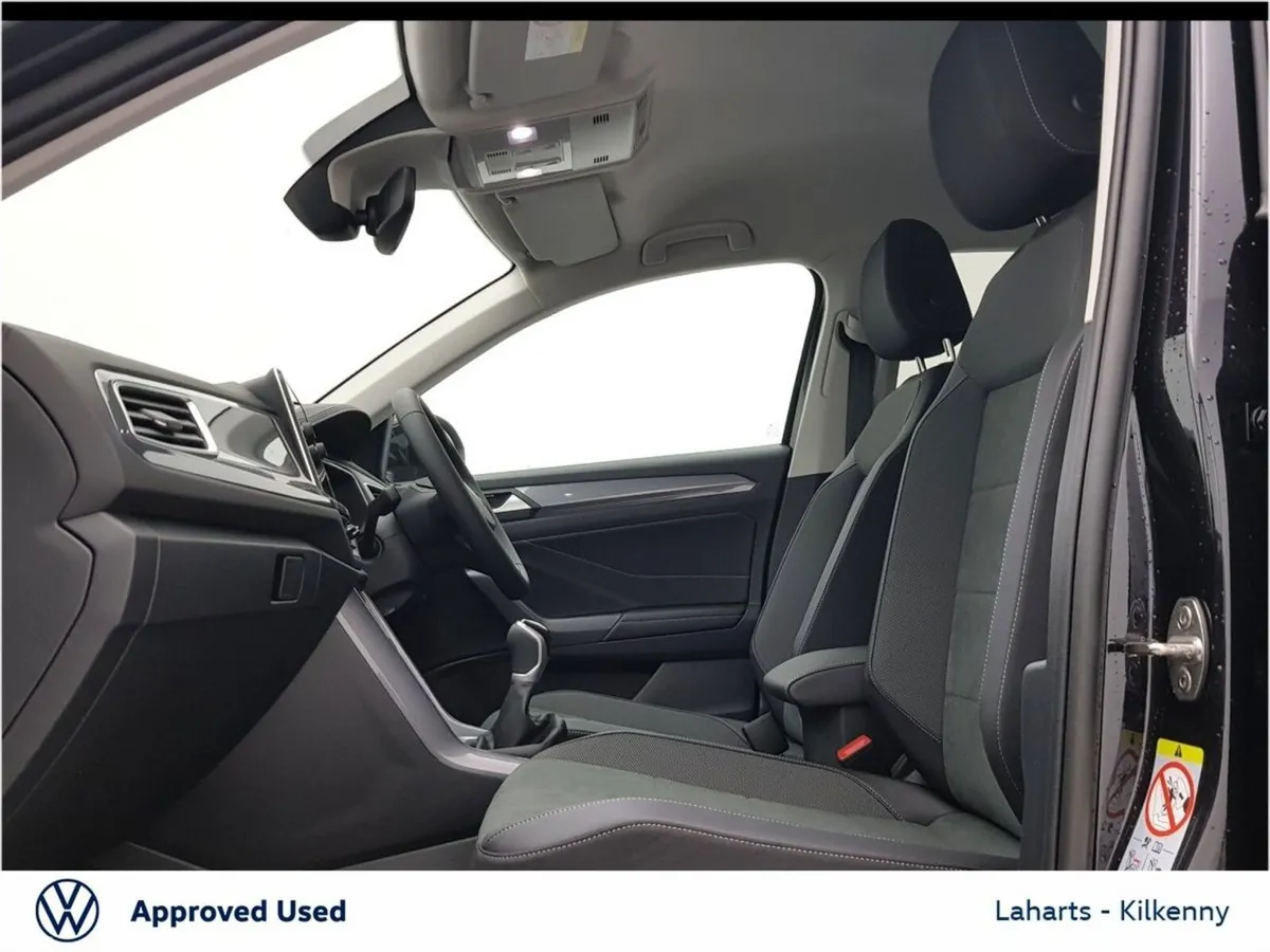 Volkswagen T-Roc SUV, Petrol, 2024, Black