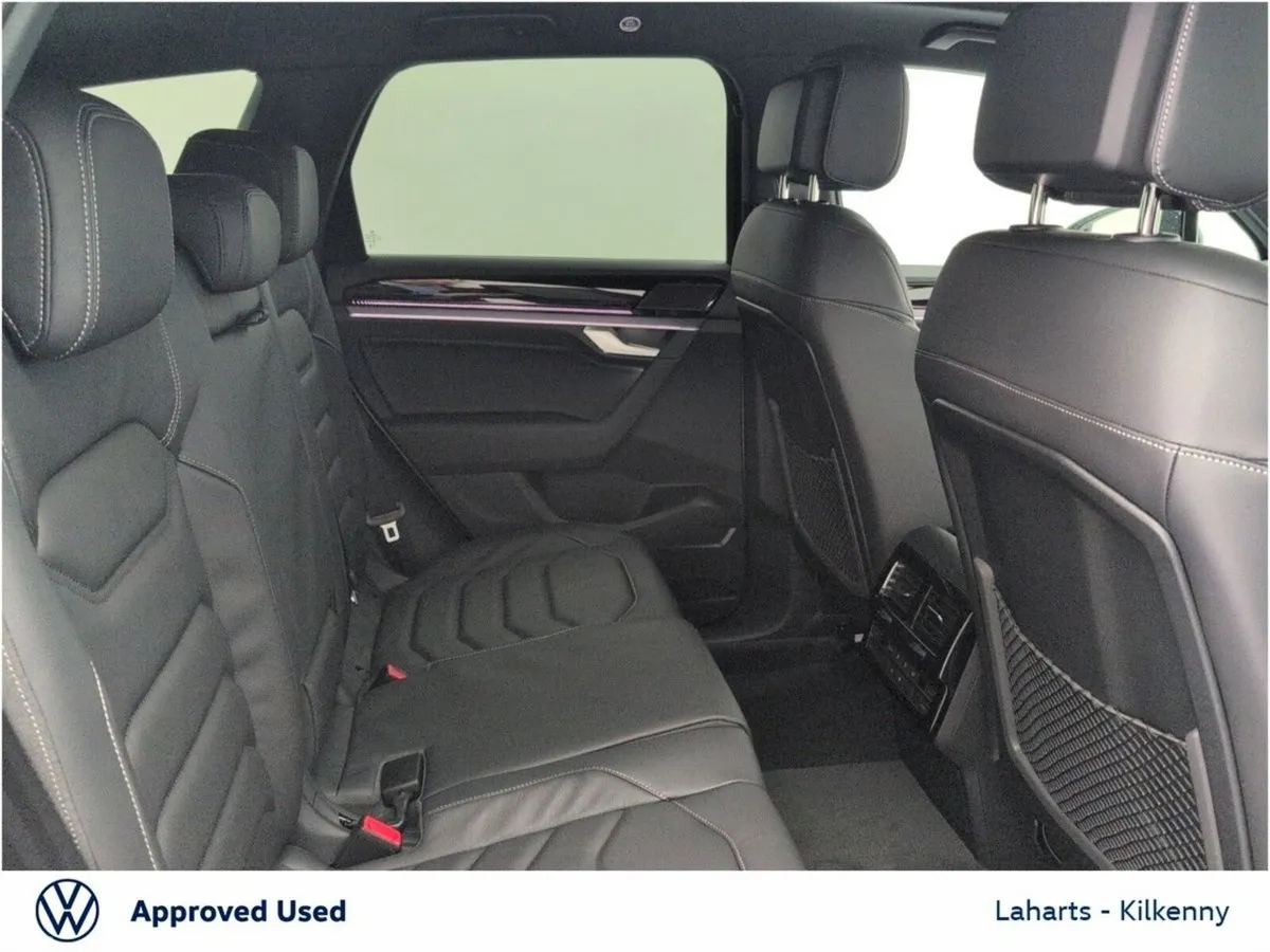 Volkswagen Touareg SUV, Petrol Plug-in Hybrid, 2026, Silver