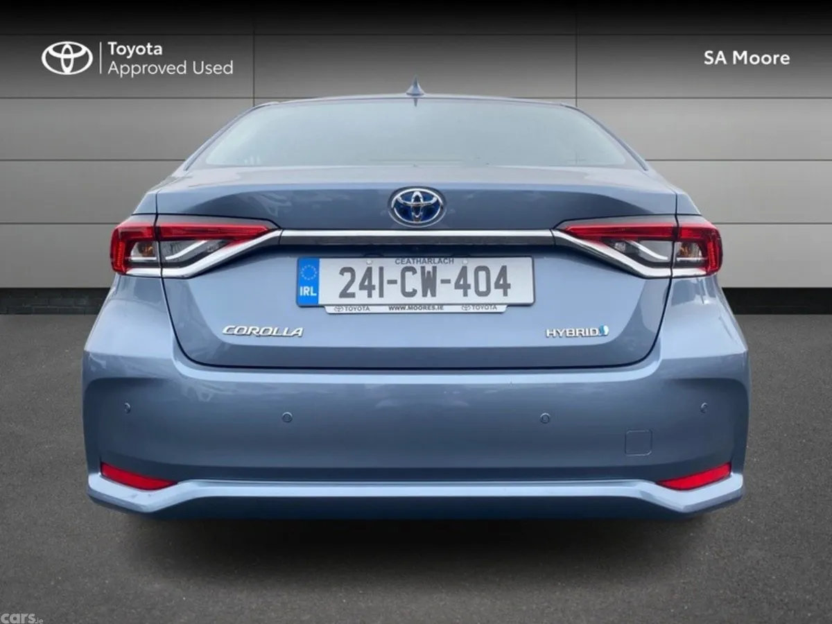 Toyota Corolla Saloon, Petrol Hybrid, 2024, Grey